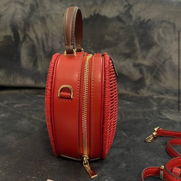 Kate Spade Apple wicker Crossbody Limited Edition - Picture 4 of 11